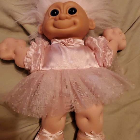 ballerina troll doll